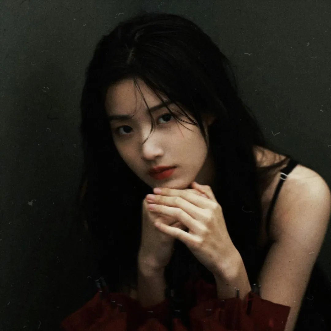 铁汉妖姬封面